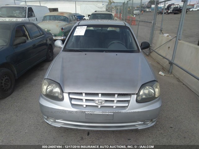 KMHCG45C15U653645 - 2005 HYUNDAI ACCENT GL SILVER photo 6