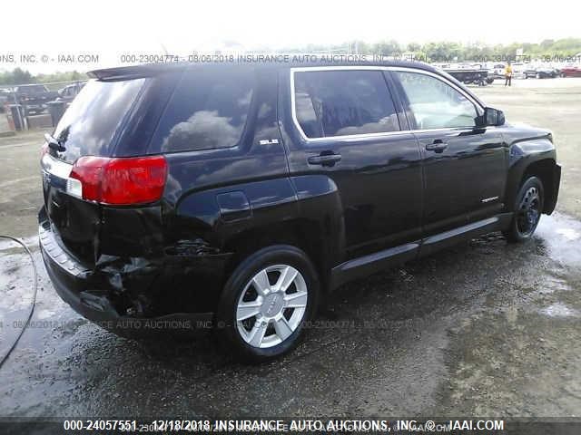 2CTALBEW2A6296334 - 2010 GMC TERRAIN SLE BLACK photo 4