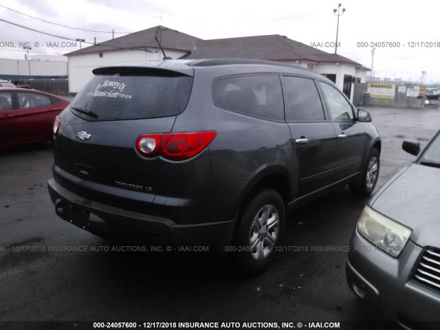 1GNKRFED4BJ329351 - 2011 CHEVROLET TRAVERSE LS GRAY photo 4