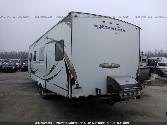 4X4TWCE29CV026010 - 2012 WILDCAT TRAVEL TRAILER  WHITE photo 3