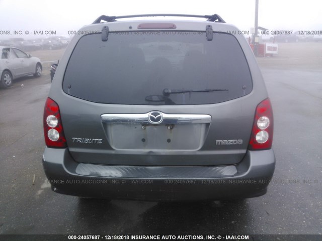 4F2YZ94185KM25929 - 2005 MAZDA TRIBUTE S GRAY photo 6