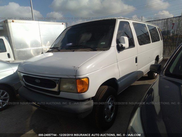 1FBSS31L77DA55341 - 2007 FORD ECONOLINE E350 SUPER DUTY WAGON WHITE photo 2