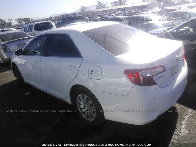 4T4BF1FKXDR286249 - 2013 TOYOTA CAMRY L/SE/LE/XLE 白色 照片 3