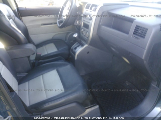 1J8FF57W57D157969 - 2007 JEEP COMPASS LIMITED BLUE photo 5