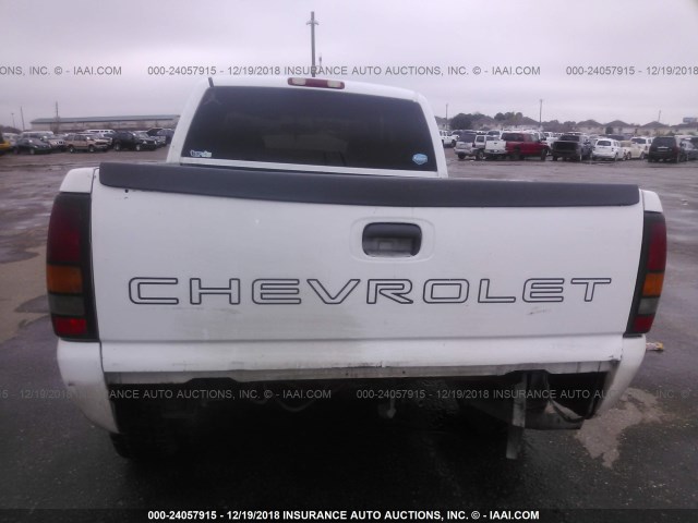 1GCEC19XX6Z227607 - 2006 CHEVROLET SILVERADO C1500 WHITE photo 6