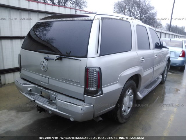 1GYEC63N25R235388 - 2005 CADILLAC ESCALADE LUXURY GRAY photo 4