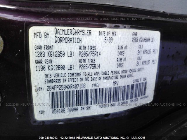 2B4FP25B4XR407196 - 1999 DODGE CARAVAN PURPLE photo 9