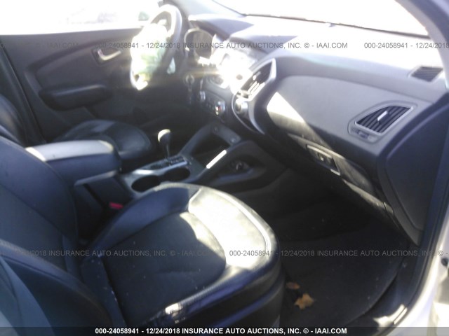 KM8JUCAC7DU576021 - 2013 HYUNDAI TUCSON GLS/LIMITED 灰色 照片 5