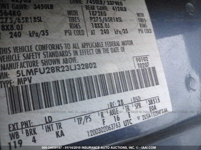 5LMFU28R23LJ32802 - 2003 LINCOLN NAVIGATOR BLUE photo 9