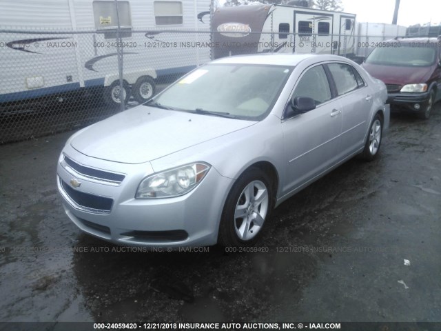 1G1ZA5E09AF154935 - 2010 CHEVROLET MALIBU LS SILVER photo 2