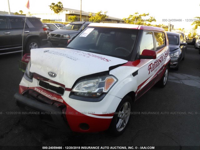 KNDJT2A23B7234411 - 2011 KIA SOUL +/!/SPORT RED photo 2