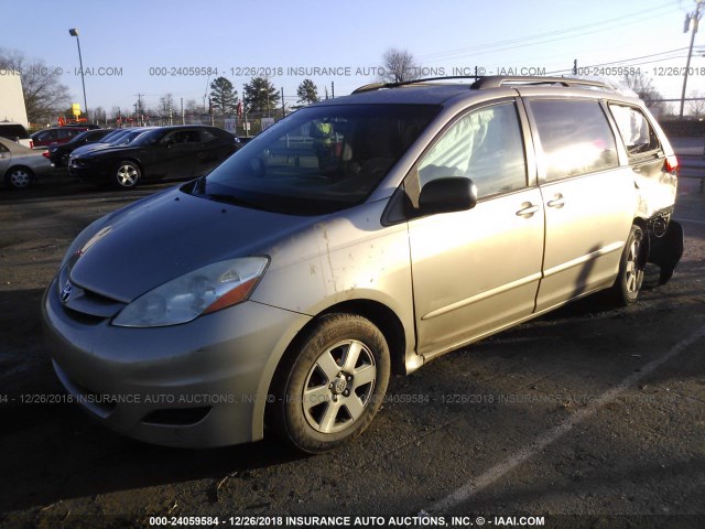 5TDZK23C69S264935 - 2009 TOYOTA SIENNA CE/LE GOLD photo 2