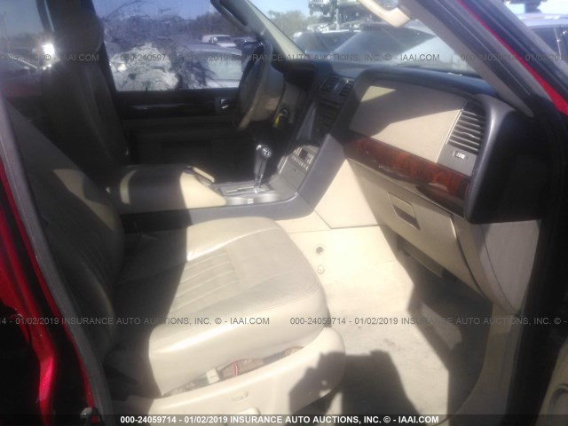 5LMFU27526LJ02721 - 2006 LINCOLN NAVIGATOR Rot Foto 5