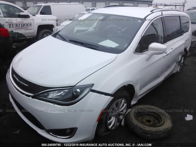 2C4RC1BG9JR120787 - 2018 CHRYSLER PACIFICA TOURING L WHITE photo 2