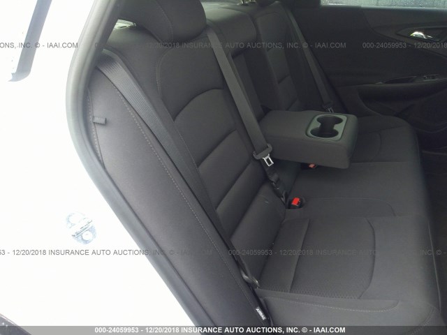 1G1ZB5ST3HF158596 - 2017 CHEVROLET MALIBU LS თეთრი ფოტო 8