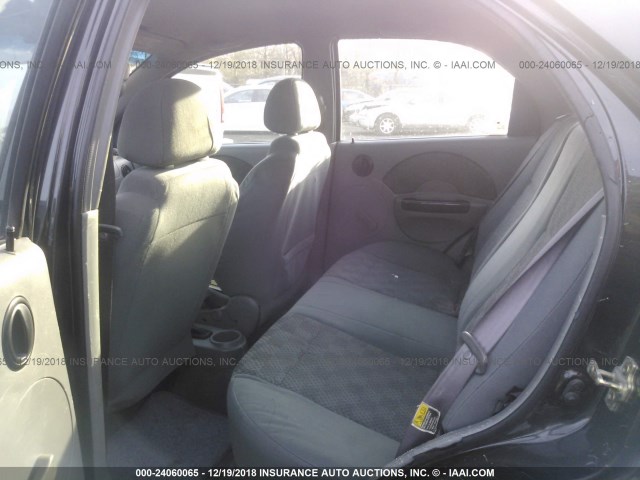 KL1TD52615B391307 - 2005 CHEVROLET AVEO LS BLACK photo 8