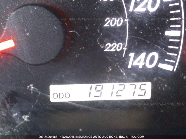 4T1BE32K45U096768 - 2005 TOYOTA CAMRY LE/XLE/SE BLACK photo 7