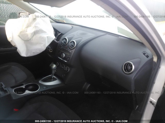 JN8AS5MV3DW125082 - 2013 NISSAN ROGUE S/SV SILVER photo 5