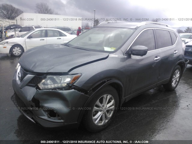 JN8AT2MT0GW013600 - 2016 NISSAN ROGUE S/SL/SV GRAY photo 2