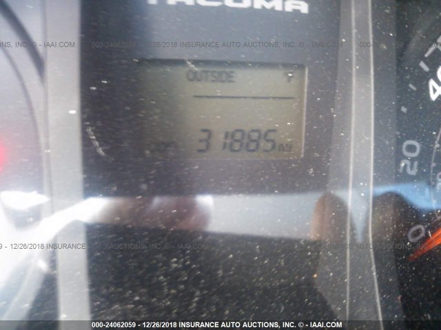 5TFSX5ENXHX057220 - 2017 TOYOTA TACOMA ACCESS CAB/SR/SR5 შავი ფოტო 7