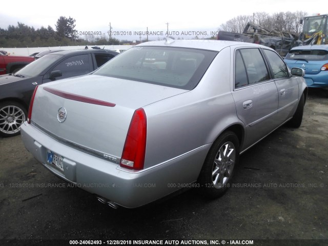 1G6KD5E67BU121081 - 2011 CADILLAC DTS LUXURY COLLECTION SILVER photo 4