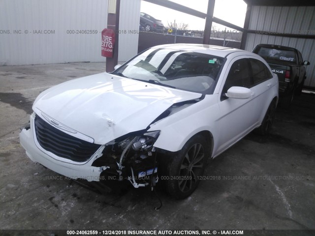 1C3CCBCG9DN700072 - 2013 CHRYSLER 200 LIMITED WHITE photo 2