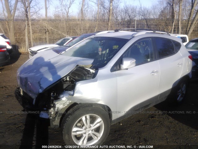 KM8JU3ACXCU400207 - 2012 HYUNDAI TUCSON GLS/LIMITED ვერცხლისფერი ფოტო 2