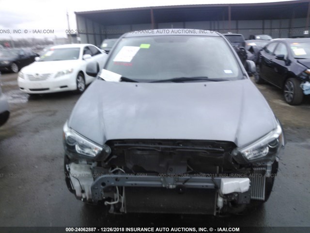 4A4AP3AU4FE011767 - 2015 MITSUBISHI OUTLANDER SPORT ES SILVER photo 6