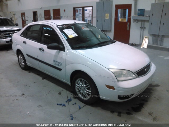 1FAFP34N47W172476 - 2007 FORD FOCUS ZX4/S/SE/SES WHITE photo 1