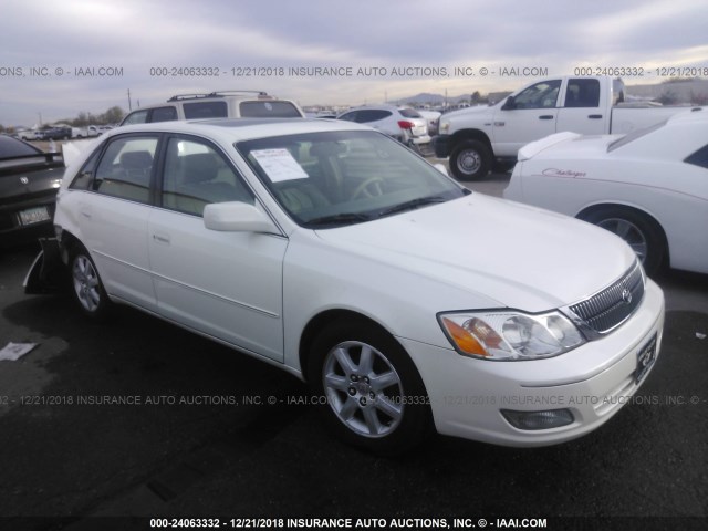 4T1BF28B51U165735 - 2001 TOYOTA AVALON XL/XLS WHITE photo 1