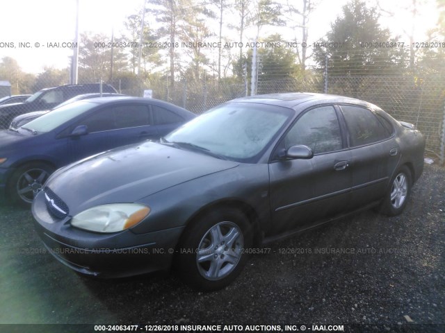 1FAHP56S92A181851 - 2002 FORD TAURUS SEL GRAY photo 2