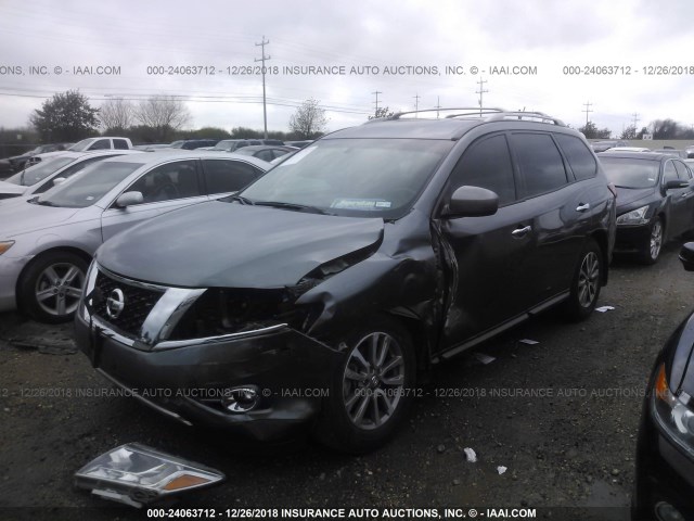 5N1AR2MN3FC719919 - 2015 NISSAN PATHFINDER S/SV/SL/PLATINUM GRAY photo 2