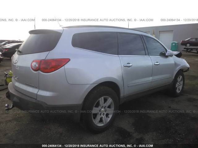 1GNLVFED9AS123404 - 2010 CHEVROLET TRAVERSE LT SILVER photo 4