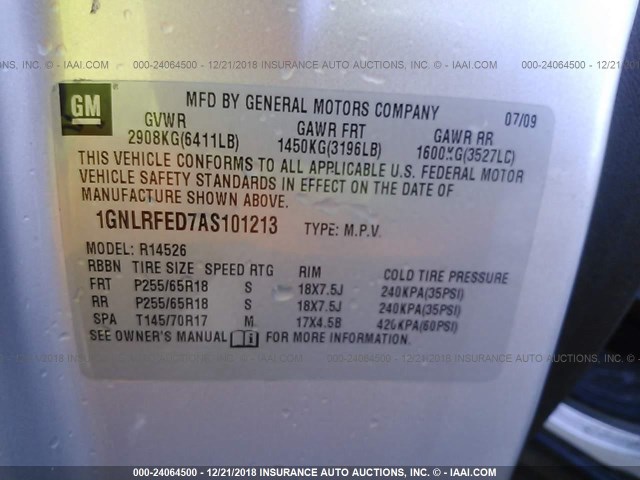 1GNLRFED7AS101213 - 2010 CHEVROLET TRAVERSE LT SILVER photo 9