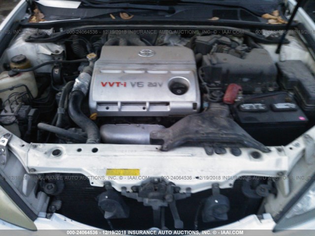 4T1BF32K33U058040 - 2003 TOYOTA CAMRY LE/XLE/SE WHITE photo 10