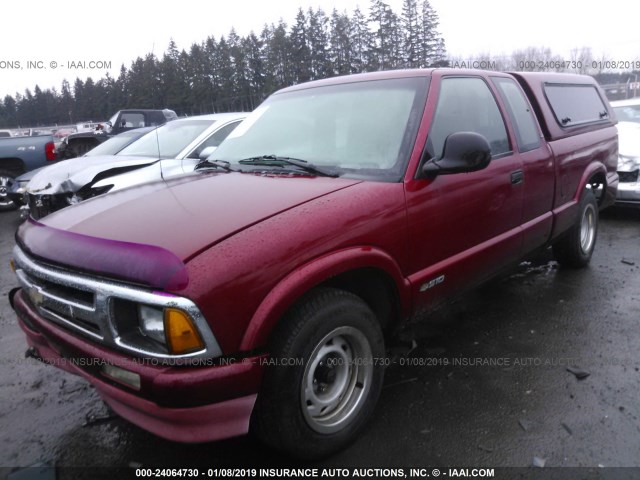 1GCCS19W2S8239736 - 1995 CHEVROLET S TRUCK S10 RED photo 2