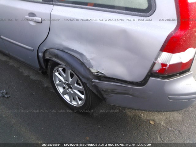 YV1MW682862153712 - 2006 VOLVO V50 T5 SILVER photo 6