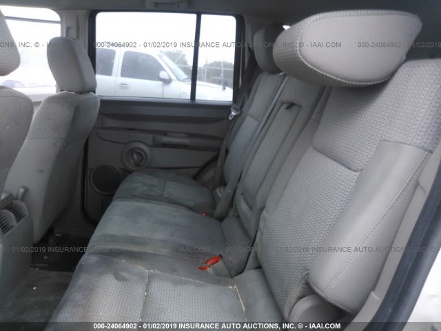 1J8HG48K76C362984 - 2006 JEEP COMMANDER Gümüş foto 8