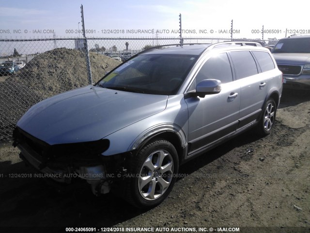 YV4992BZ7A1090521 - 2010 VOLVO XC70 T6 SILVER photo 2