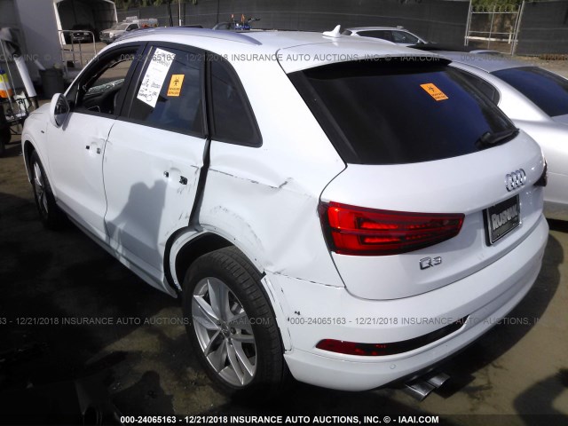 WA1BCCFS7JR028508 - 2018 AUDI Q3 PREMIUM WHITE photo 3