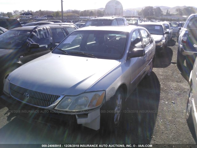 4T1BF28B11U130965 - 2001 TOYOTA AVALON XL/XLS SILVER photo 2