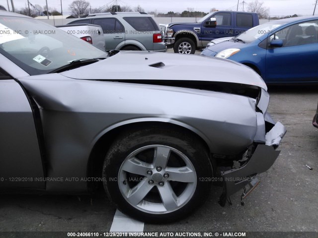 2C3CDYAG3EH274005 - 2014 DODGE CHALLENGER SXT SILVER photo 6