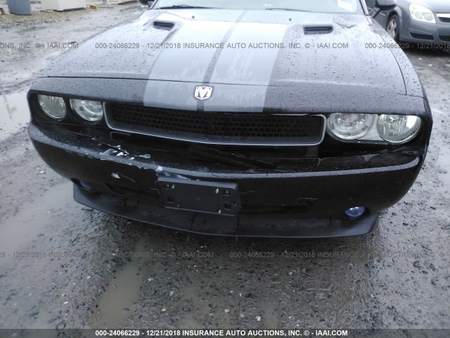 2B3LJ44V79H577318 - 2009 DODGE CHALLENGER SE BLACK photo 6