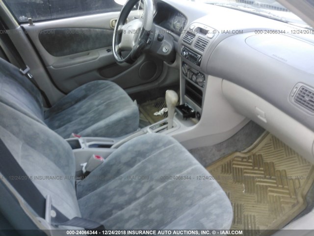 2T1BR18E0YC272442 - 2000 TOYOTA COROLLA VE/CE/LE 银色 照片 5