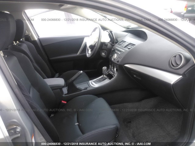 JM1BL1U53B1404287 - 2011 MAZDA 3 S SILVER photo 5