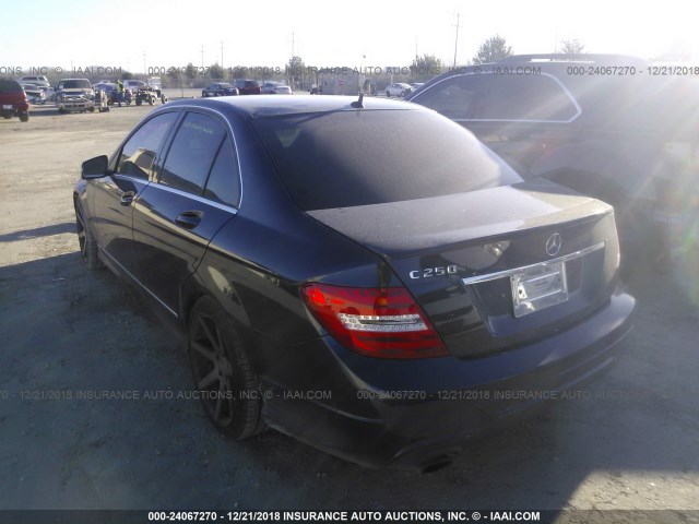 WDDGF4HB0EA945418 - 2014 MERCEDES-BENZ C 250 BLACK photo 3