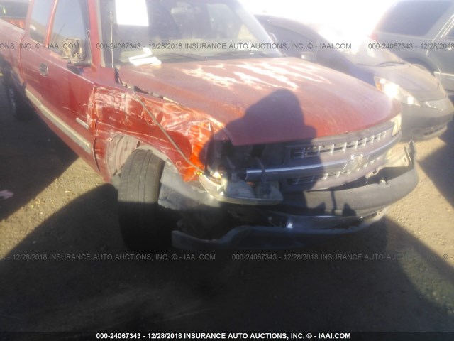 2GCEC19V111363219 - 2001 CHEVROLET SILVERADO C1500 ORANGE photo 6