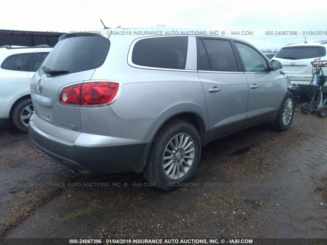 5GAKVBED9BJ126146 - 2011 BUICK ENCLAVE CXL SILVER photo 4