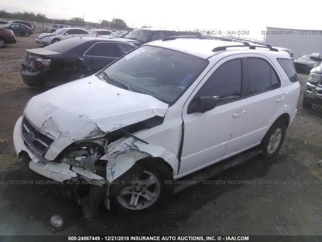 KNDJD733555334400 - 2005 KIA SORENTO EX/LX WHITE photo 2