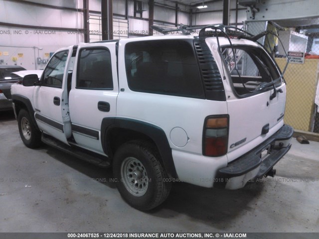 1GNEK13ZX2J143168 - 2002 CHEVROLET TAHOE K1500 WHITE photo 3